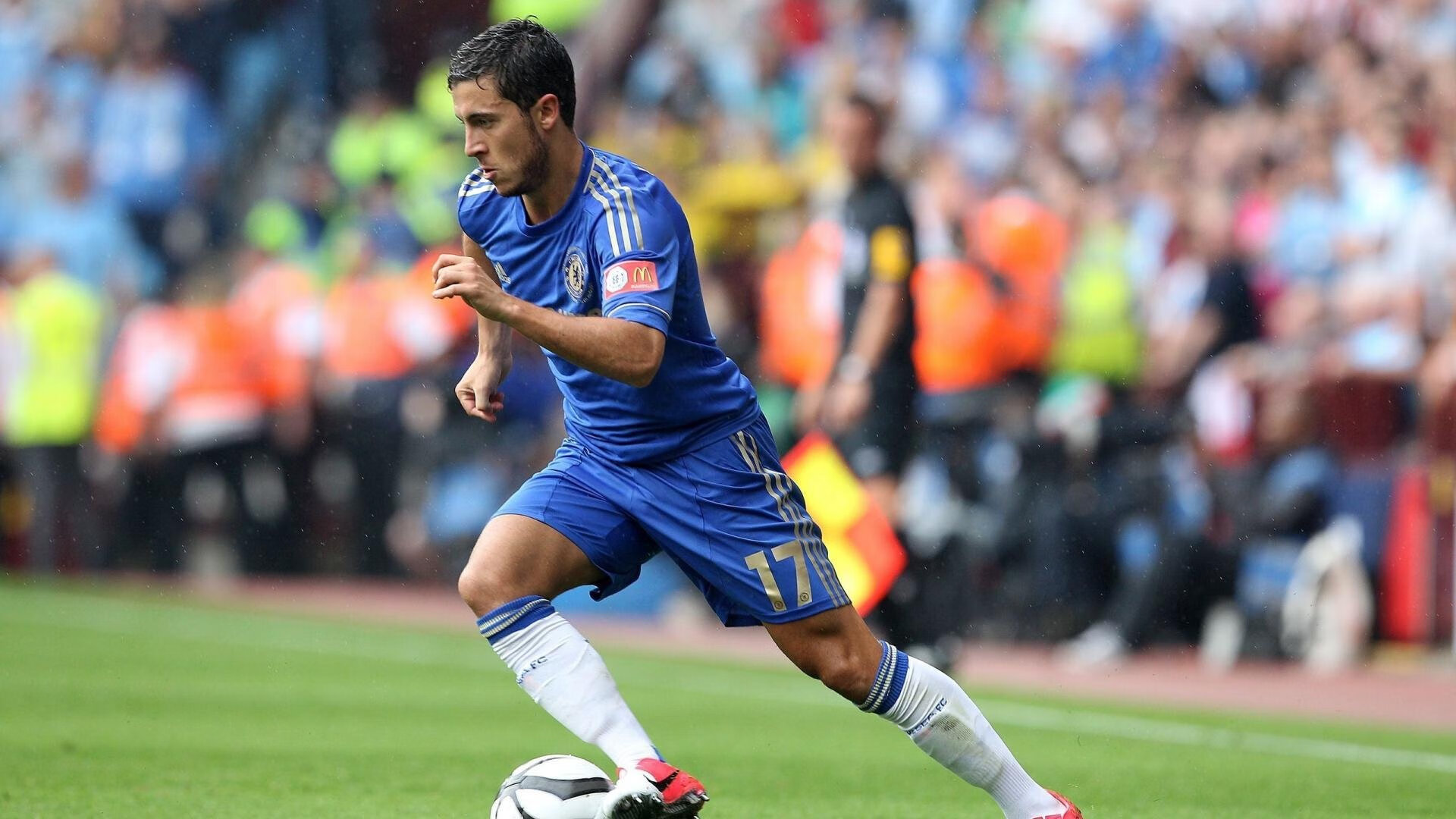 JDG裁判团队引进先进比赛录像回放系统，竞技裁判